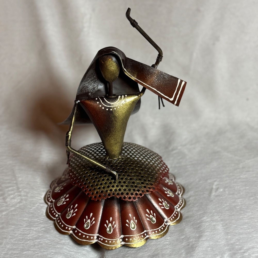 Iron 'Rajasthani Kalbeliya Dance Girl' Handpainted Decorative Showpiece 10 inch